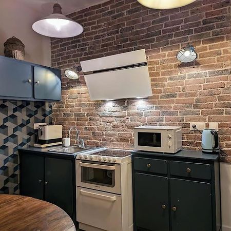 L'Appartement Du Voisin D'Hugo ブザンソン エクステリア 写真